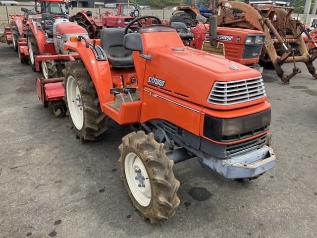 Tractor — Auction (lot 8458-2028)