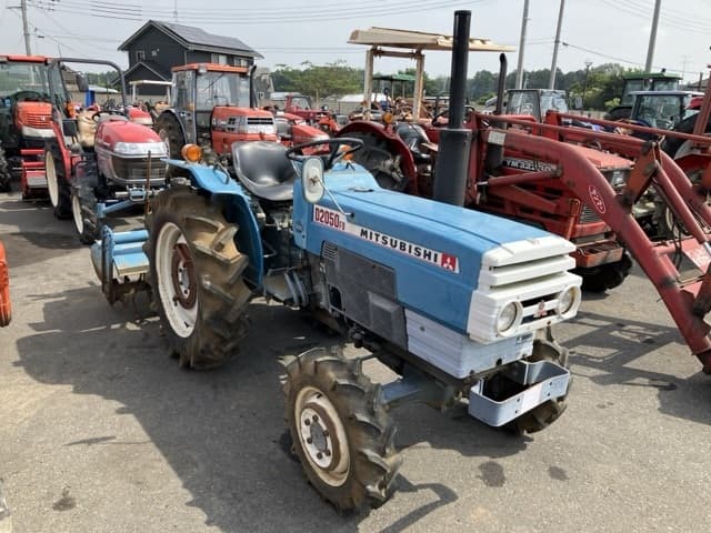 Tractor — Auction (lot 8458-2029)