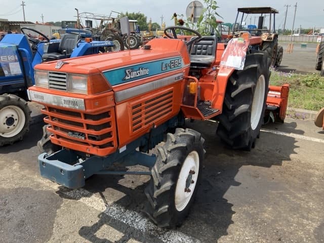 Tractor — Auction (lot 8458-2031)