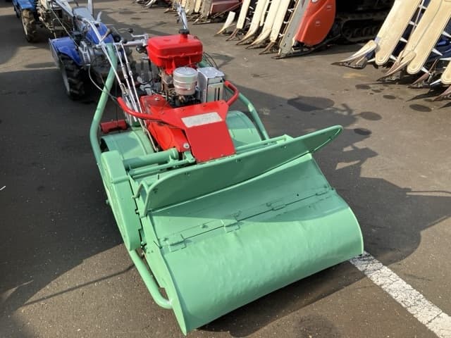 MOWING MACHINE — Auction (lot 8458-2032)