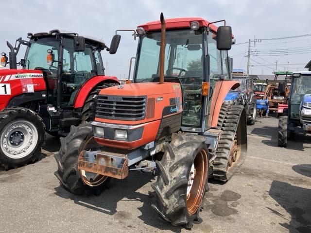 Tractor — Auction (lot 8458-2034)