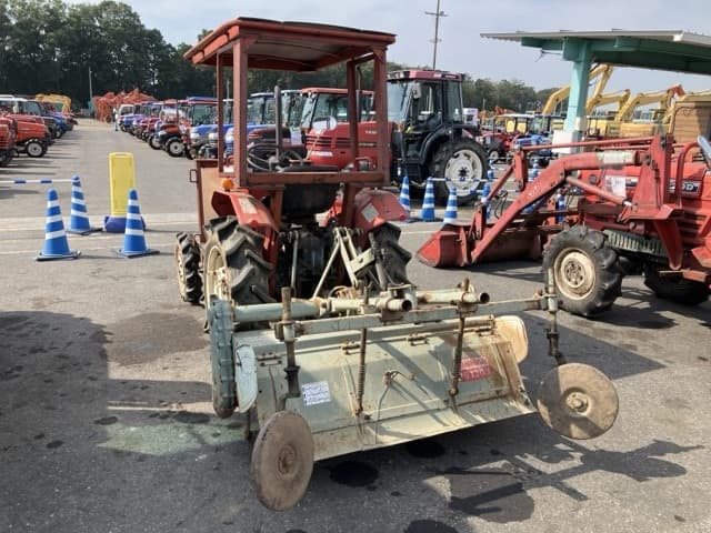 Tractor — Auction (lot 8458-2036)