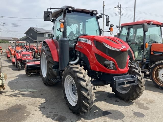 Tractor — Auction (lot 8458-2037)