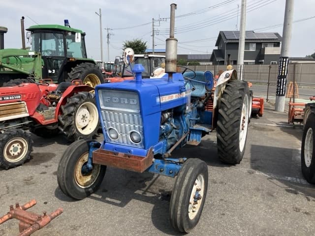 Tractor — Auction (lot 8458-2038)
