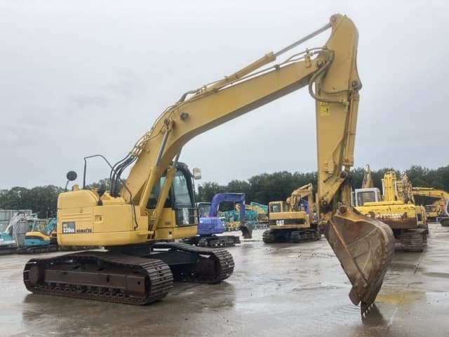 EXCAVATOR — Auction (lot 8458-204)