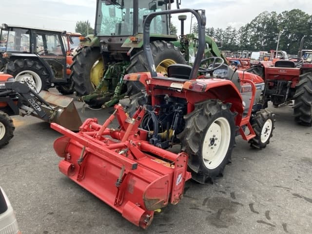 Tractor — Auction (lot 8458-2043)