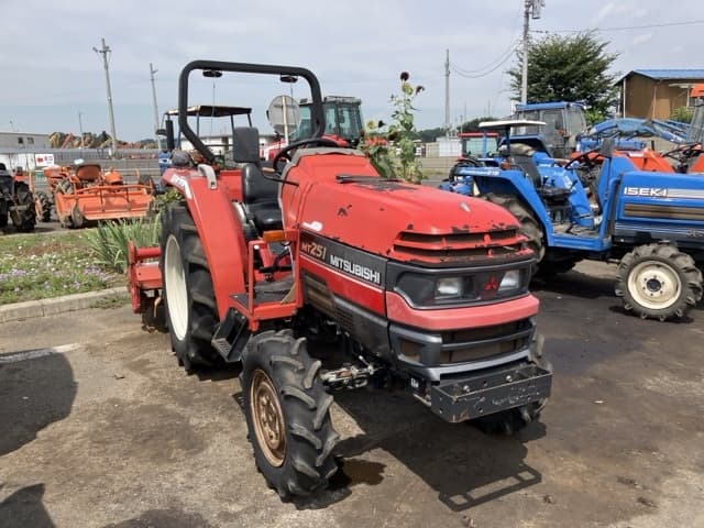 Tractor — Auction (lot 8458-2053)
