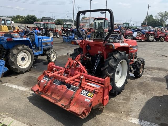 Tractor — Auction (lot 8458-2053)