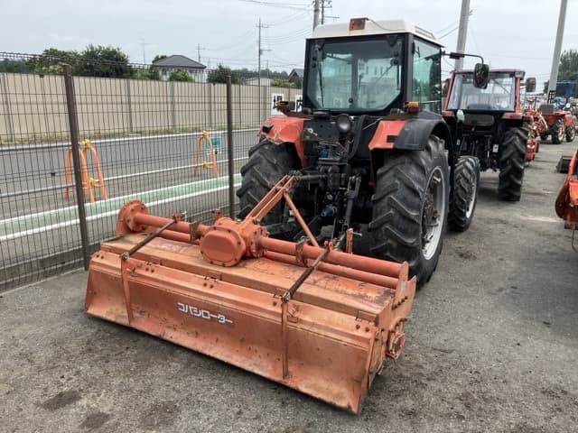 Tractor — Auction (lot 8458-2055)