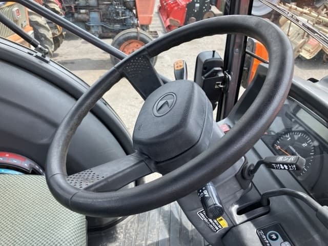 Tractor — Auction (lot 8458-2056)