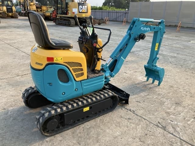 MINI EXCAVATOR — Auction (lot 8458-206)