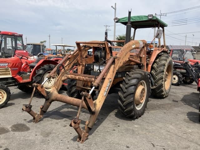 Tractor — Auction (lot 8458-2060)