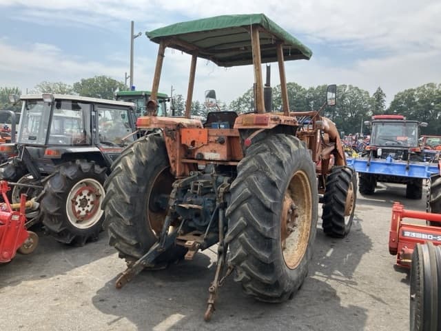 Tractor — Auction (lot 8458-2060)