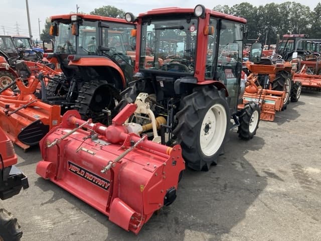Tractor — Auction (lot 8458-2071)
