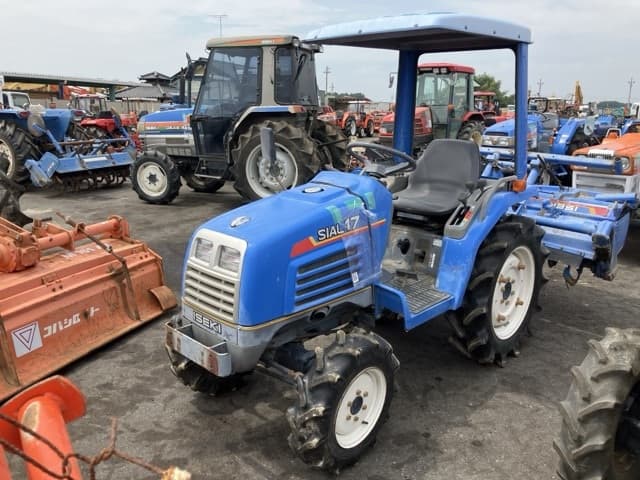 Tractor — Auction (lot 8458-2076)