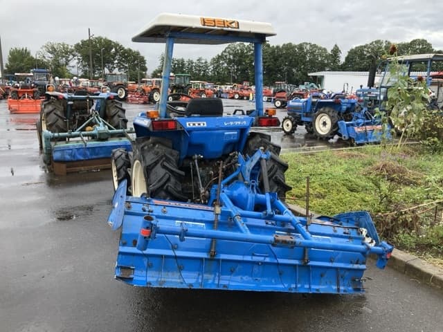 Tractor — Auction (lot 8458-2080)
