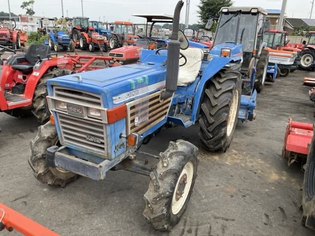 Tractor — Auction (lot 8458-2081)