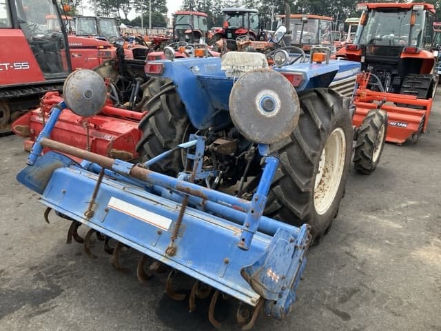 Tractor — Auction (lot 8458-2081)