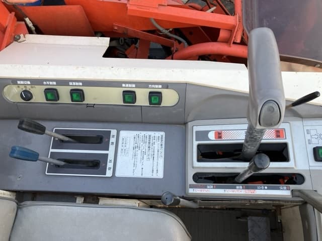 Combine — Auction (lot 8458-2082)