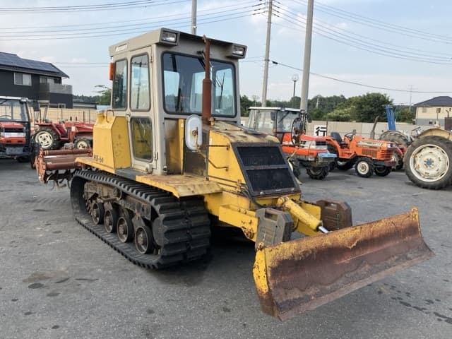 Tractor — Auction (lot 8458-2083)