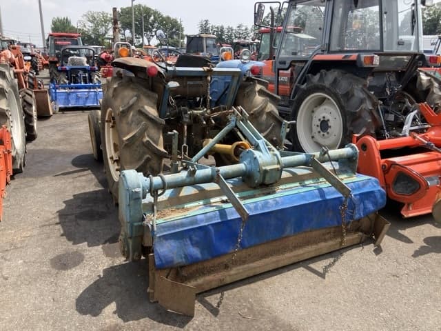 Tractor — Auction (lot 8458-2093)