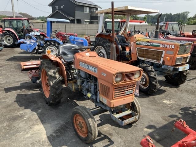 Tractor — Auction (lot 8458-2094)
