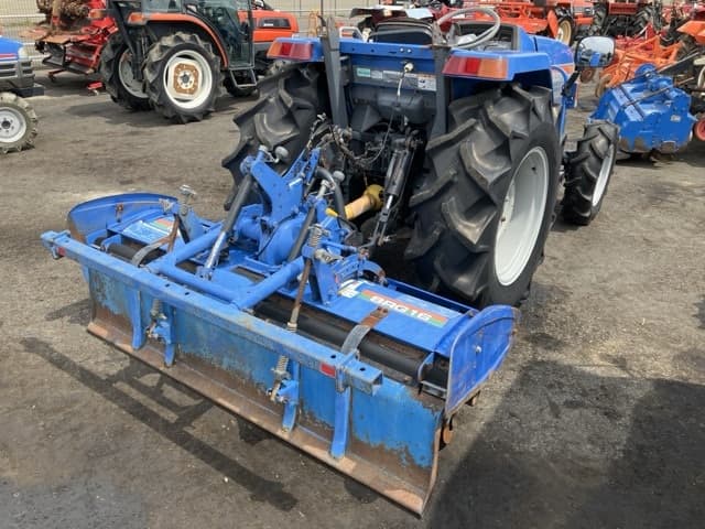 Tractor — Auction (lot 8458-2099)