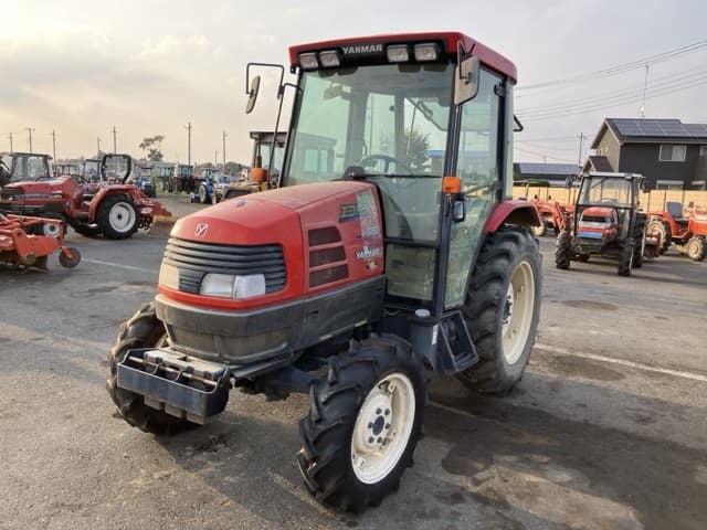 Tractor — Auction (lot 8458-2115)