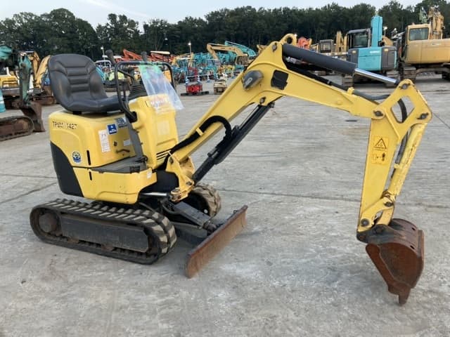 MINI EXCAVATOR — Auction (lot 8458-212)