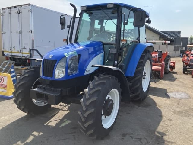 Tractor — Auction (lot 8458-2128)