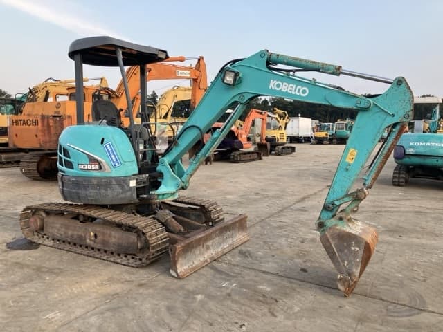 MINI EXCAVATOR — Auction (lot 8458-213)