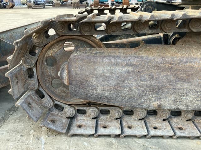 MINI EXCAVATOR — Auction (lot 8458-213)