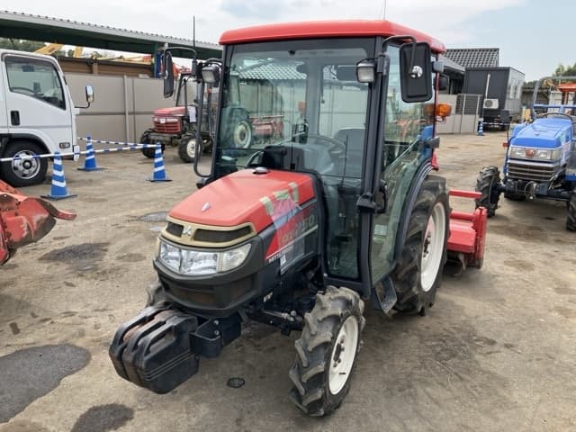 Tractor — Auction (lot 8458-2134)