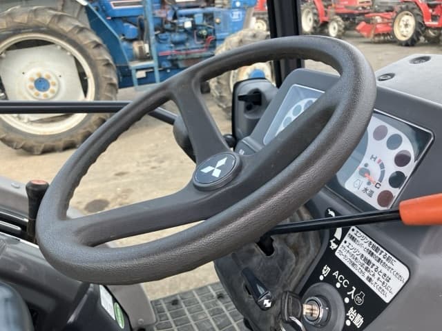 Tractor — Auction (lot 8458-2134)
