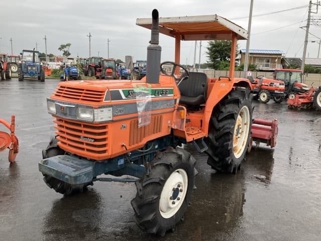 Tractor — Auction (lot 8458-2135)