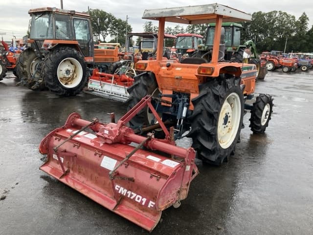 Tractor — Auction (lot 8458-2135)
