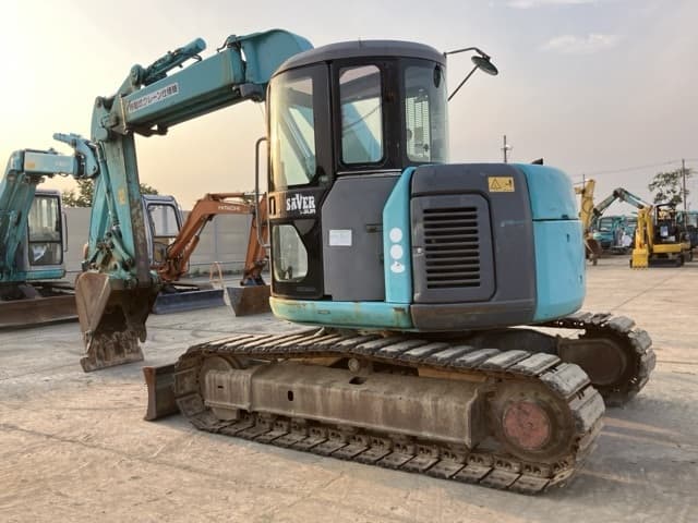 EXCAVATOR — Auction (lot 8458-214)