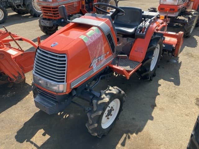 Tractor — Auction (lot 8458-2144)