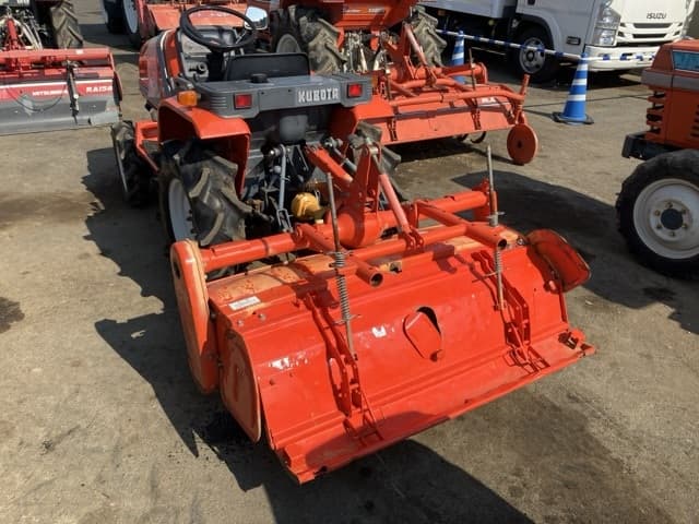 Tractor — Auction (lot 8458-2144)