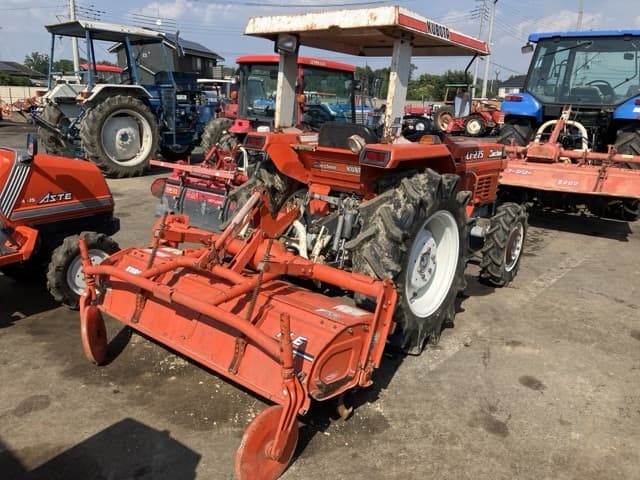 Tractor — Auction (lot 8458-2145)