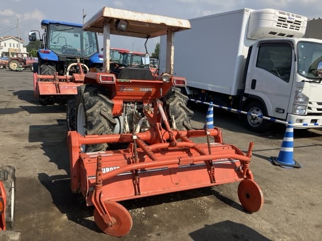 Tractor — Auction (lot 8458-2145)