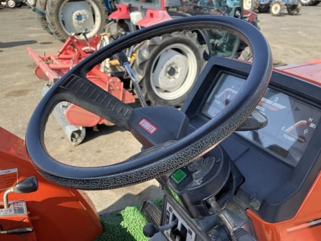 Tractor — Auction (lot 8458-2145)