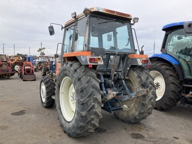 Tractor — Auction (lot 8458-2146)