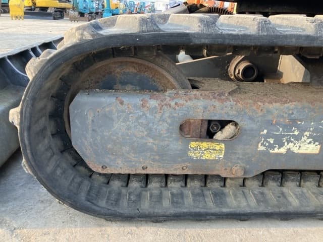 MINI EXCAVATOR — Auction (lot 8458-215)