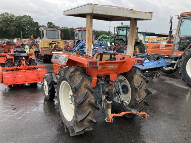 Tractor — Auction (lot 8458-2150)