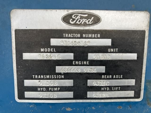 Tractor — Auction (lot 8458-2151)