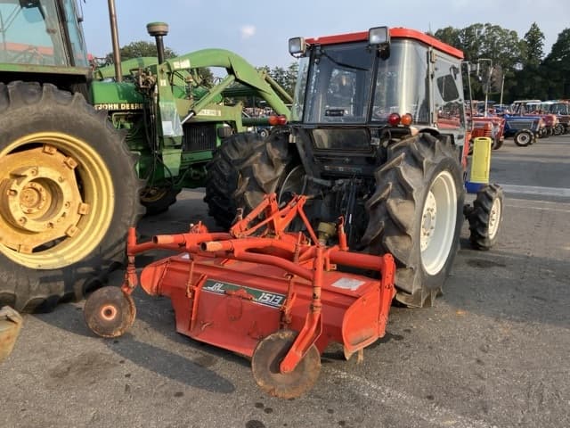 Tractor — Auction (lot 8458-2154)