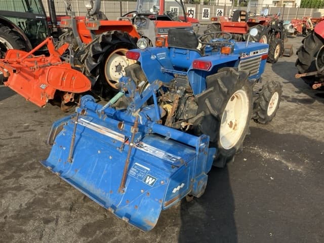 Tractor — Auction (lot 8458-2155)