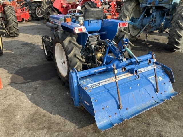 Tractor — Auction (lot 8458-2155)
