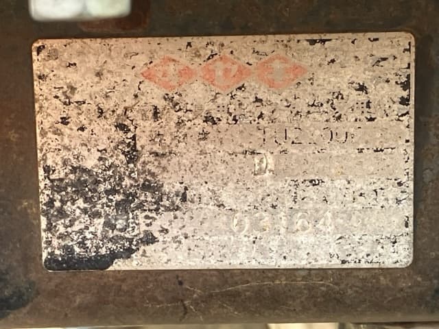 Tractor — Auction (lot 8458-2155)